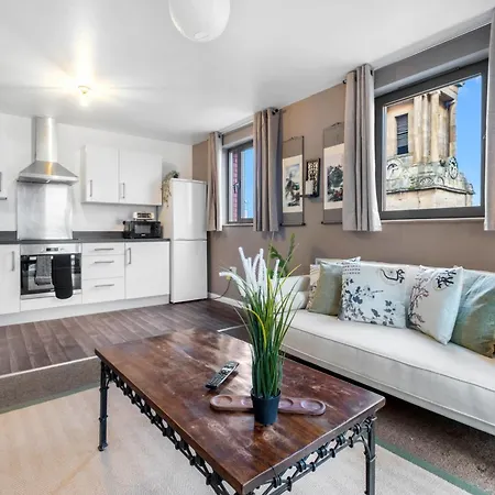 Orient City Loft With Free Parking, Balcony, And Netflix Apartment Birmingham