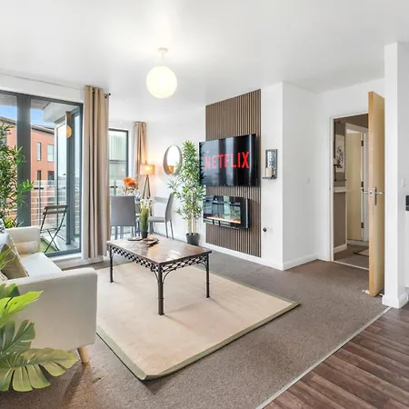 Orient City Loft With Free Parking, Balcony, And Netflix Birmingham